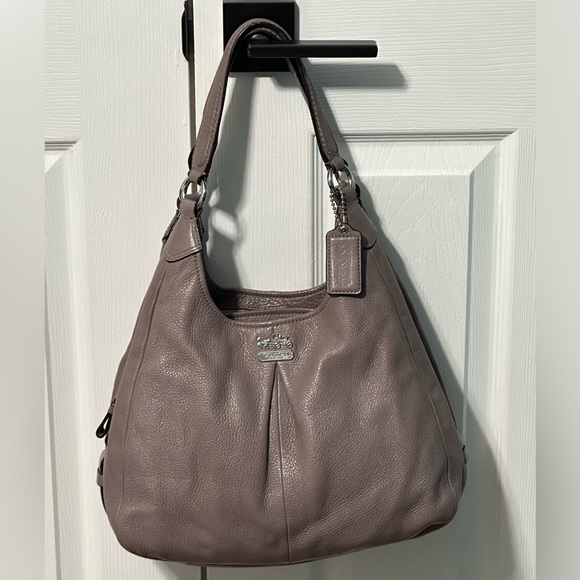 Coach Madison Maggie Taupe Leather Hobo Tote Carryall Shoulder Bag Purse - Picture 4 of 14